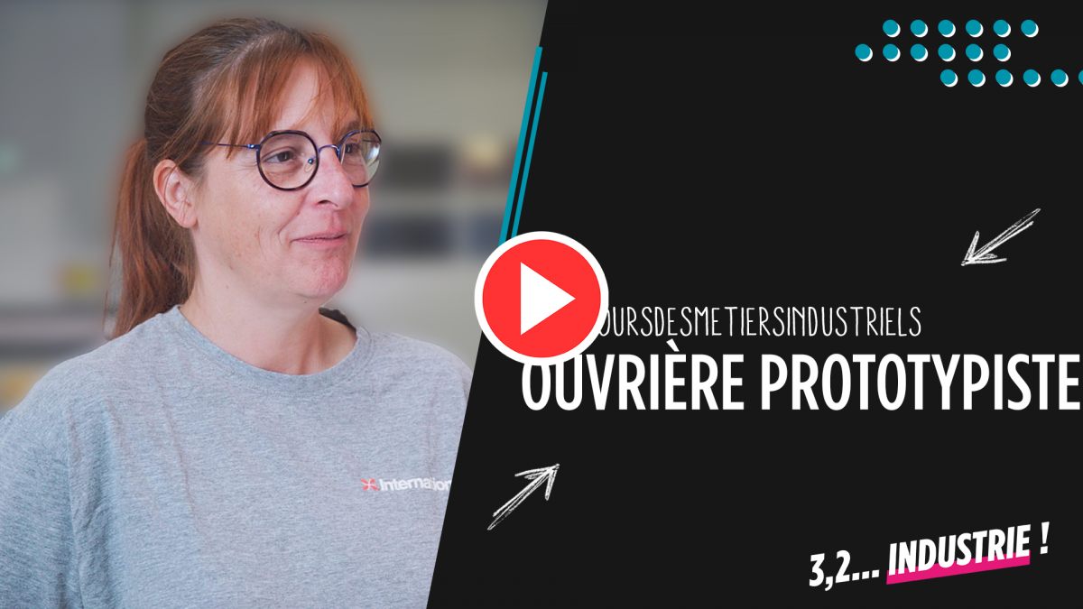 Vidéo Ouvrière prototypiste
